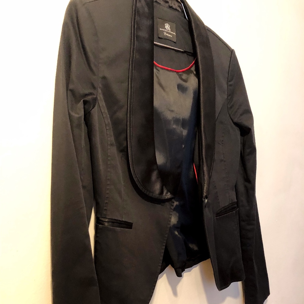 Rock & Republic Black Tuxedo Blazer